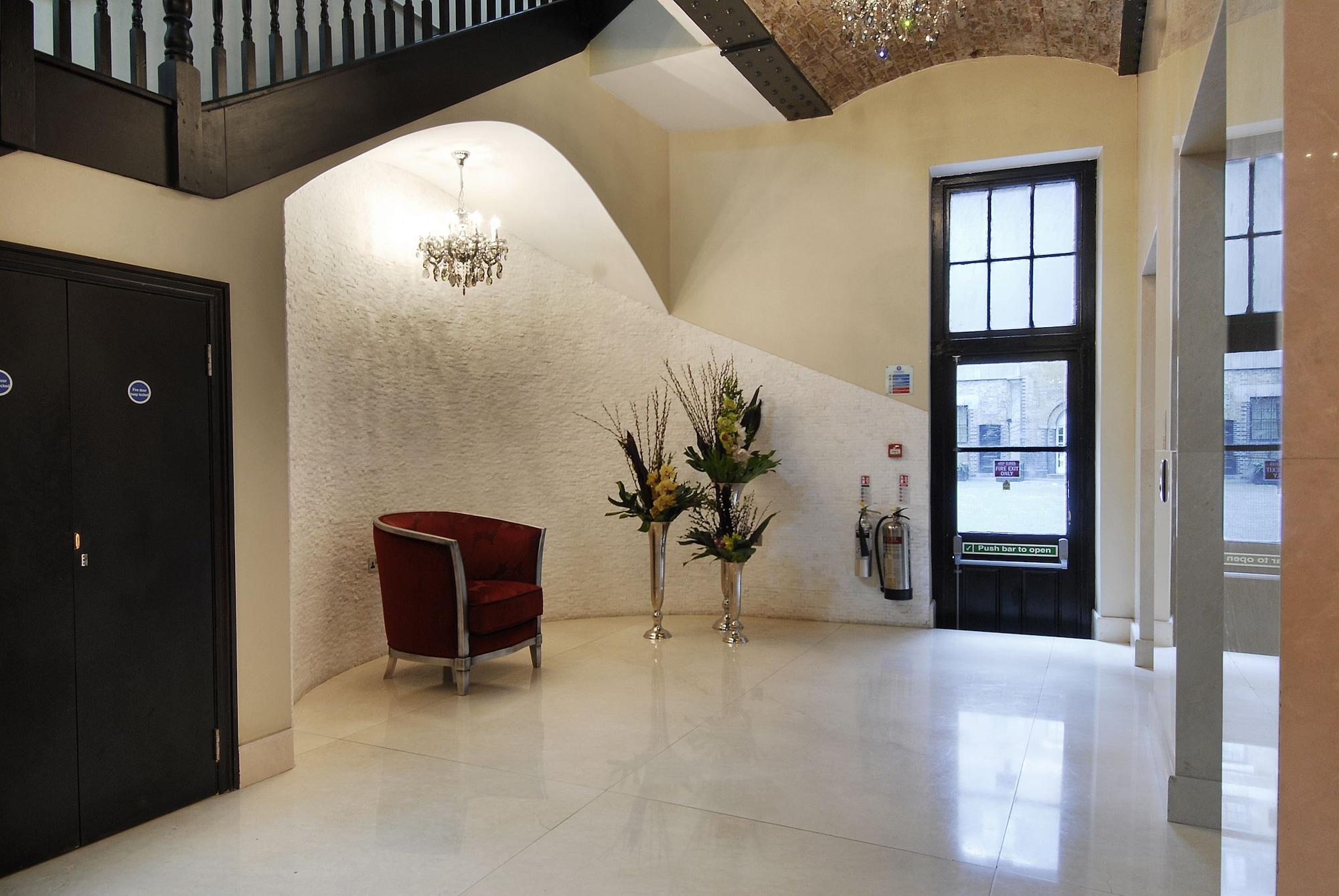 Montcalm Brewery, London City Екстериор снимка Entrance Hall
