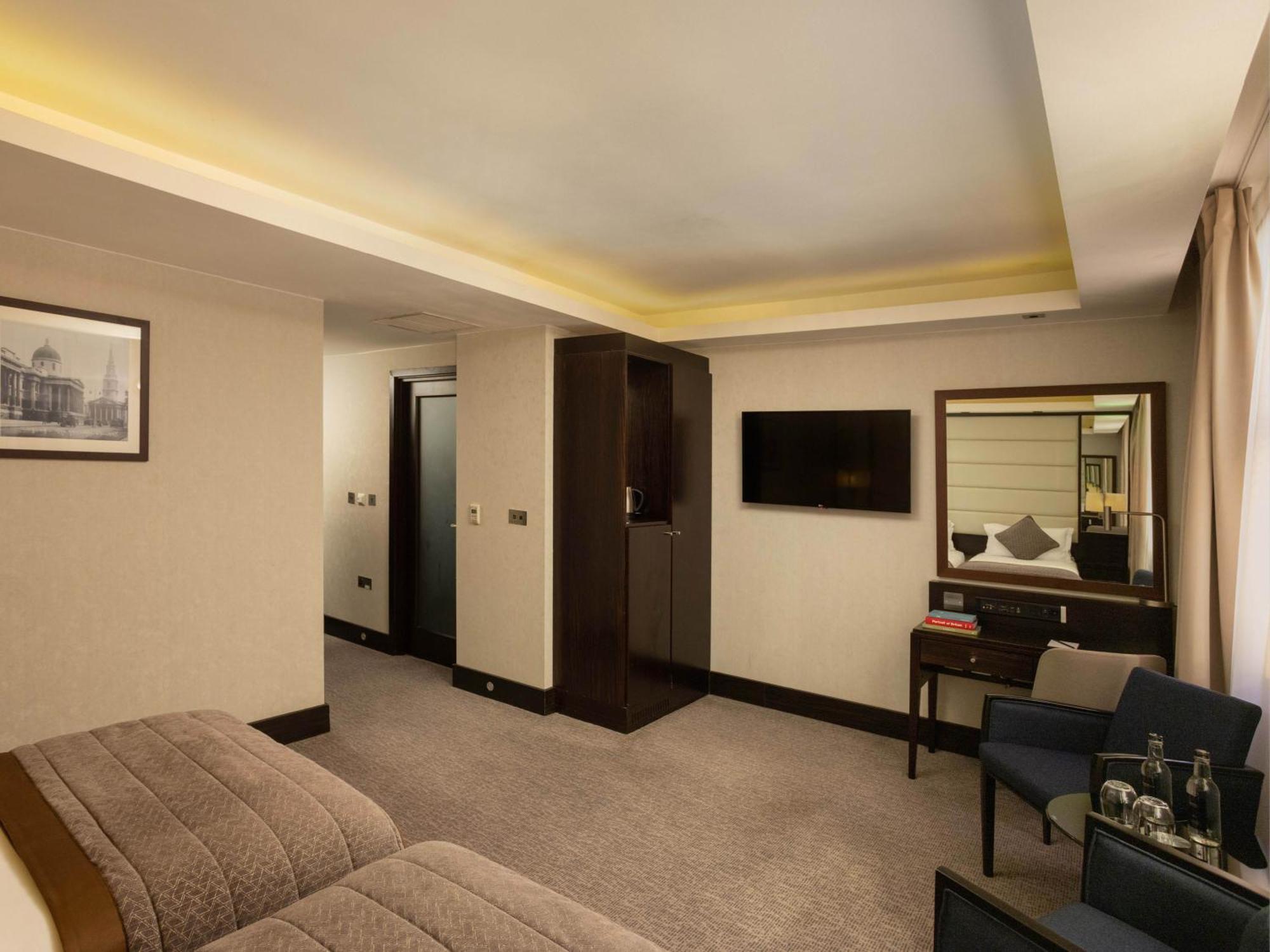 Montcalm Brewery, London City Екстериор снимка A suite at the hotel